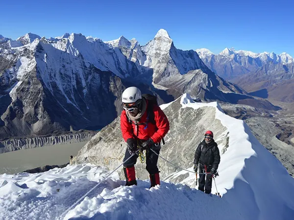 climbing 7000 meter peaks in Nepal