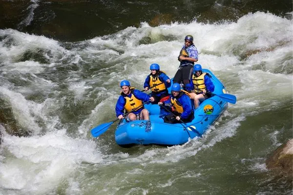 Rafting in Nepal