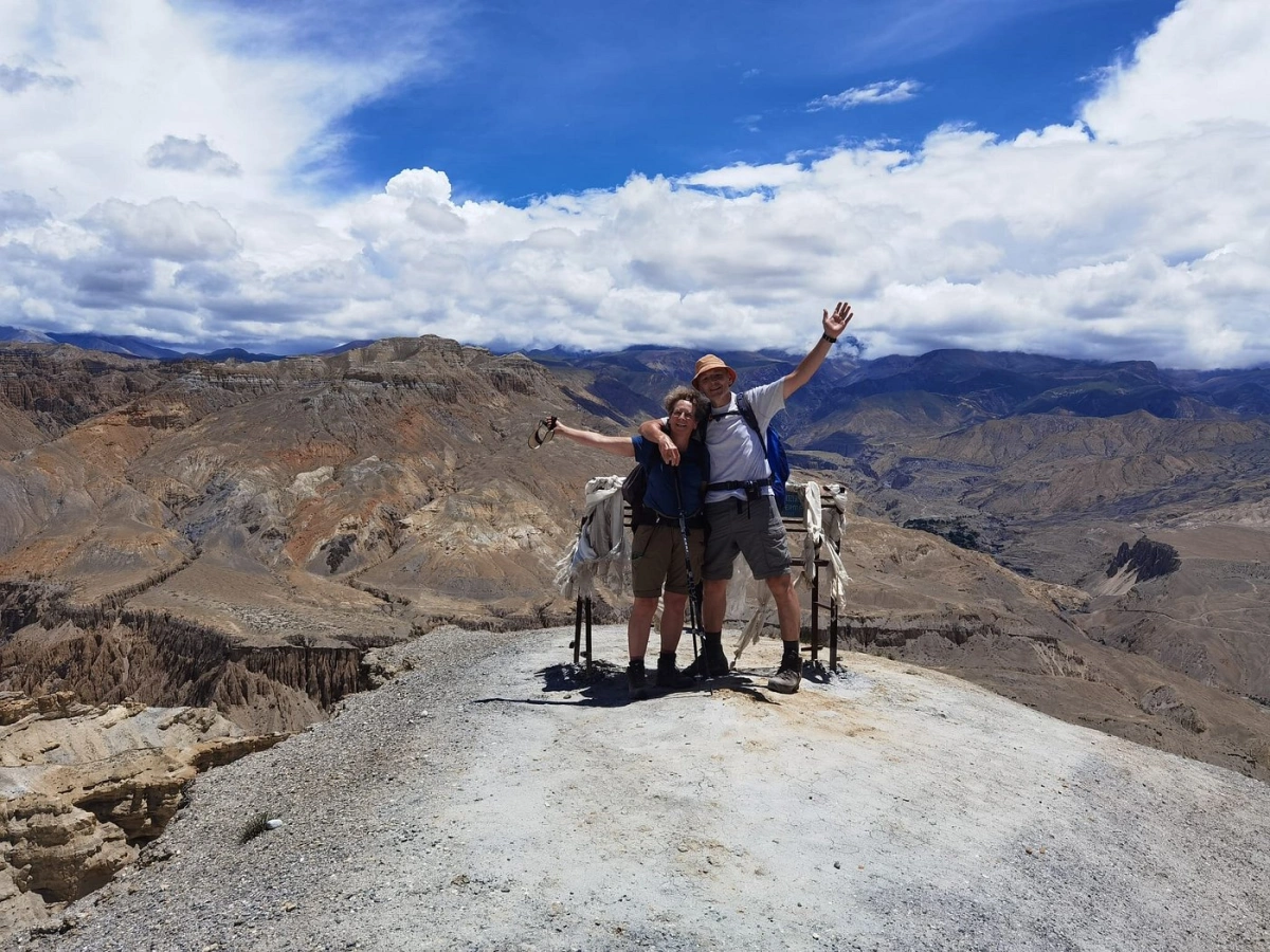 mustang  tiji festival trek
