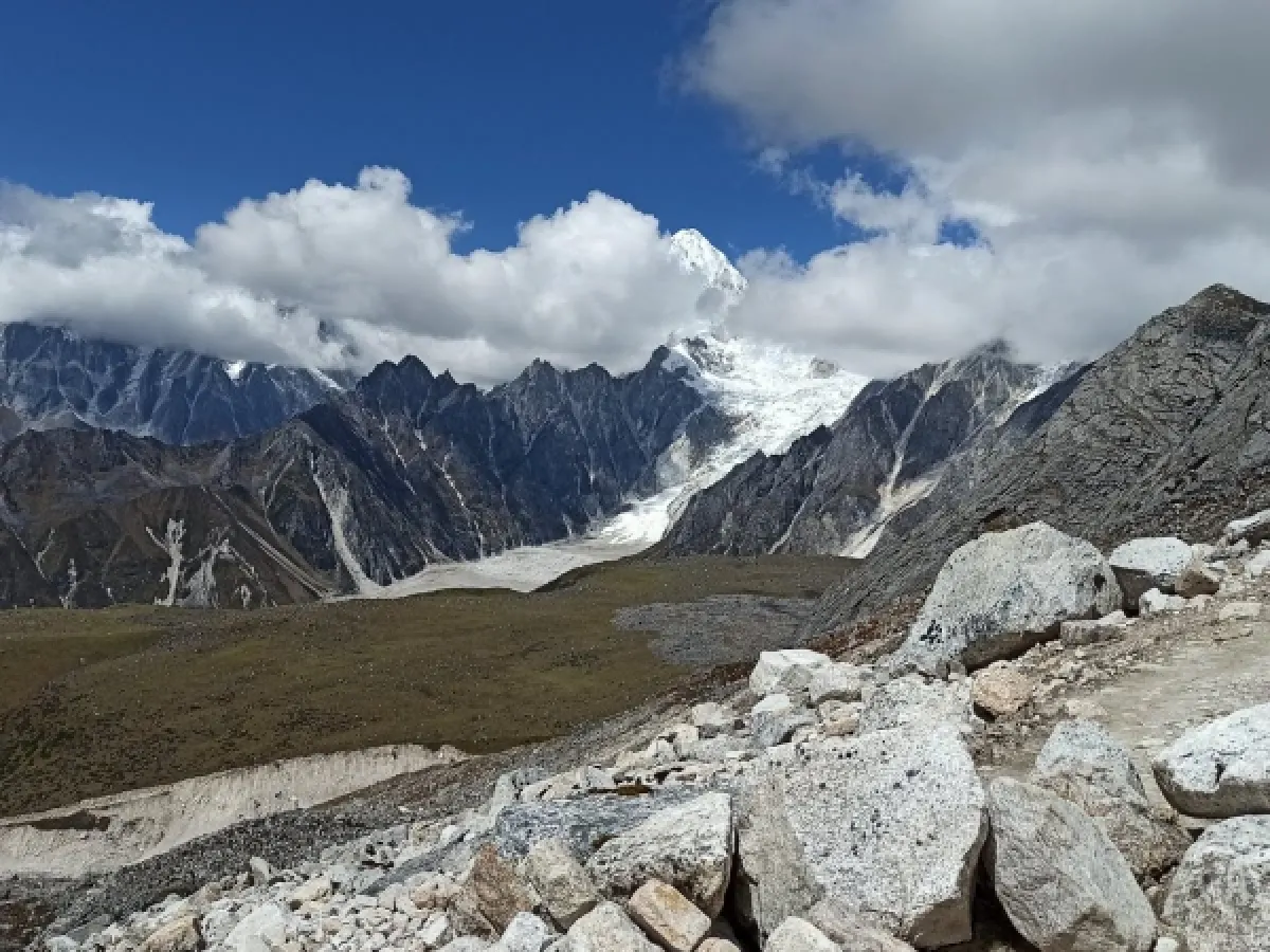 Tsum Valley with Manaslu Circuit Trek – 24 Days