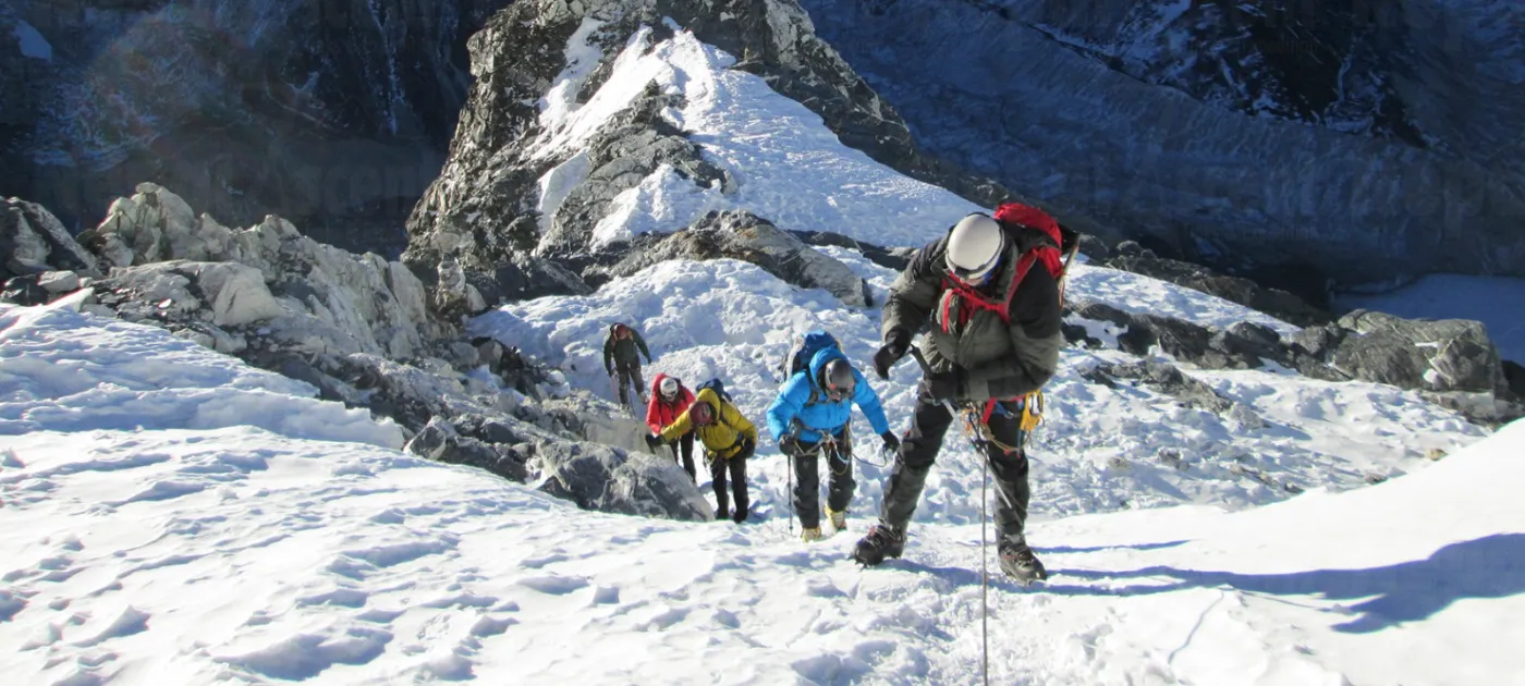 climbing 7000 meter peaks in Nepal