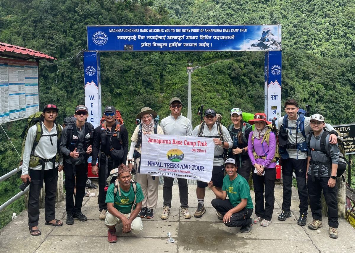 10 Days vs 14 Days Annapurna Base Camp Trek – Which One Should You Choose?