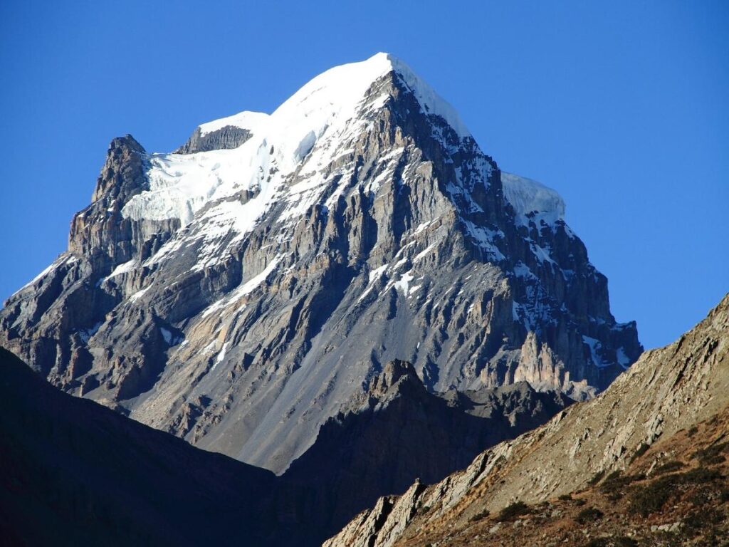 6000 Meter Peaks in Nepal
