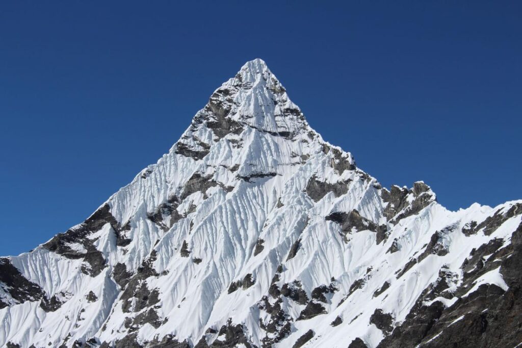 6000 Meter Peaks in Nepal